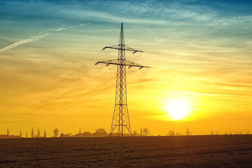 Transición Ecológica cree que “no procede que las empresas distribuidoras apliquen determinados costes al usuario”