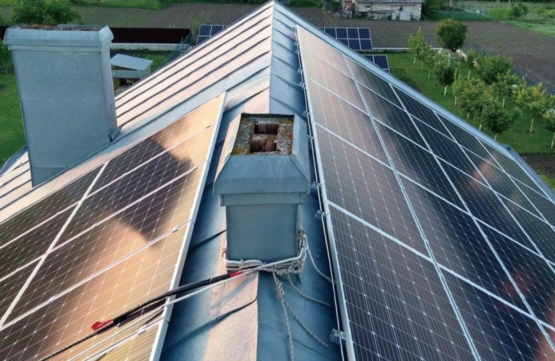 Recyclia valora el criterio de los residuos generados para fijar el objetivo de recogida de paneles fotovoltaicos