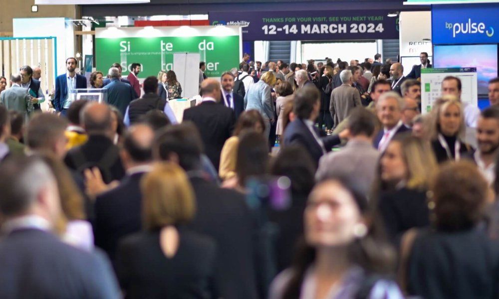 Cerca de 6.000 profesionales asisten a la primera edición de eMobility Expo World Congress, en Valencia