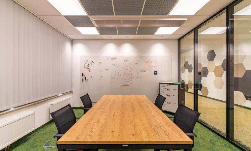 Ledvance ofrece versatilidad y eficiencia con su gama de enchufes inteligentes