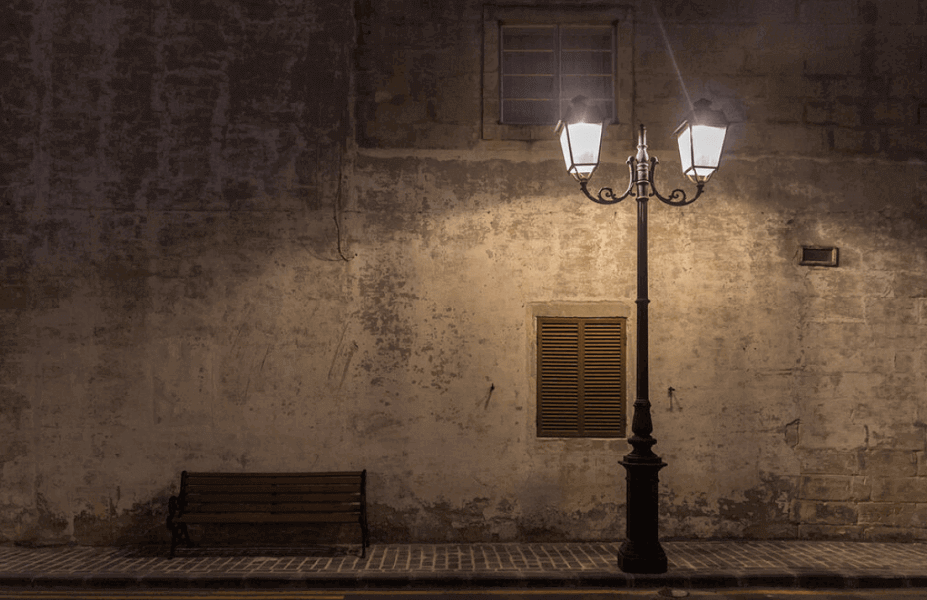 Ledvance incrementa la calidad de la iluminación exterior con las lámparas HQL LED y NAV LED