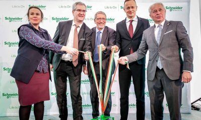 Schneider Electric invierte 40 millones de euros en una nueva fábrica inteligente en Hungría