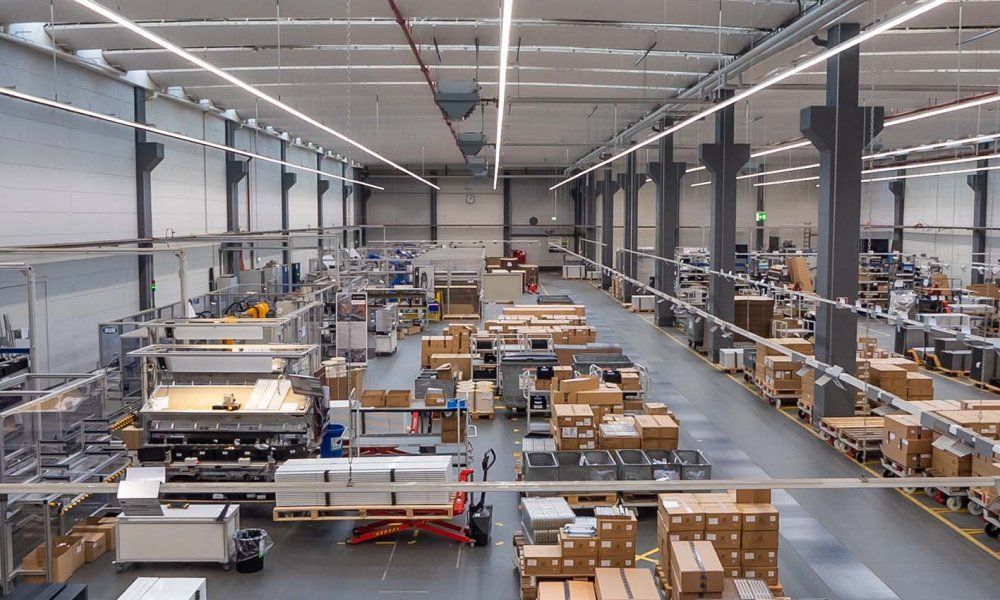 El nuevo asistente inteligente de reformas de Trilux permite optimizar el ahorro energético