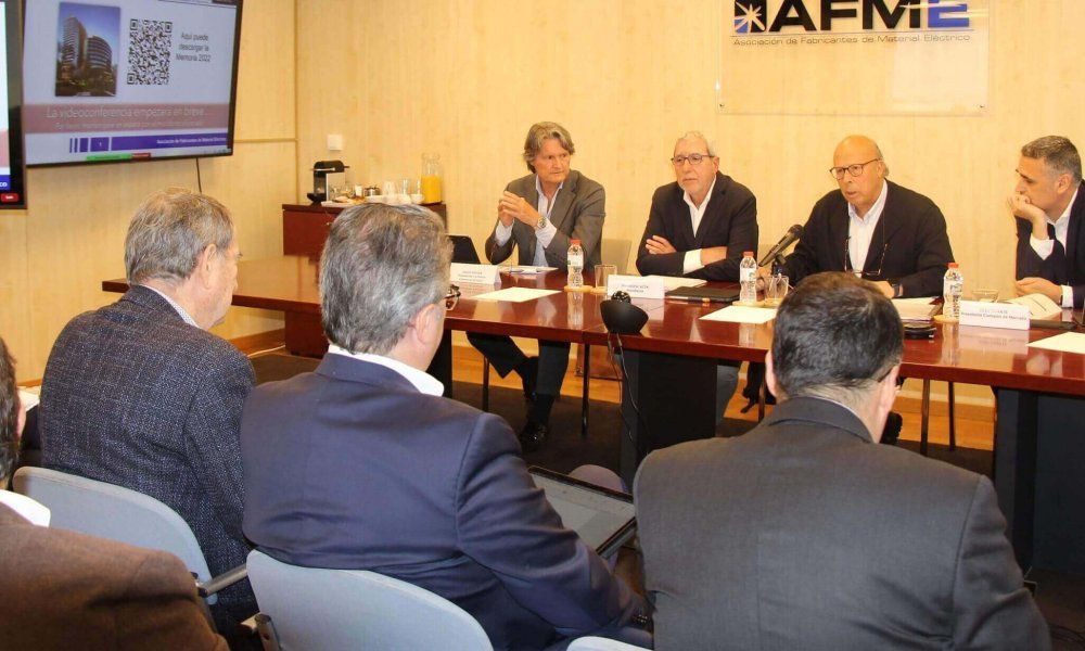 Afme confirma que el sector creció un 5,67 % en el primer tercio del año