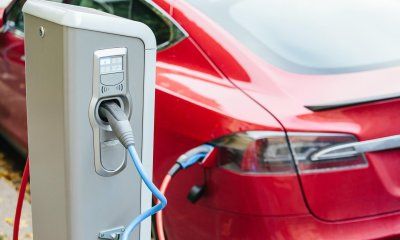 El Gobierno aprueba una deducción del 15% en el IRPF para la compra de vehículos eléctricos y la instalación de sistemas de recarga