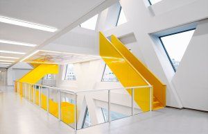 Trilux presenta Olisq, nueva solución universal en iluminación