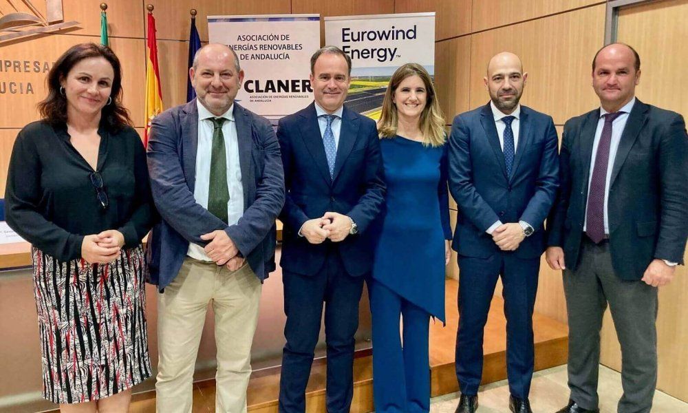Claner defiende el esfuerzo y aportación de las empresas de renovables andaluzas en la transición energética