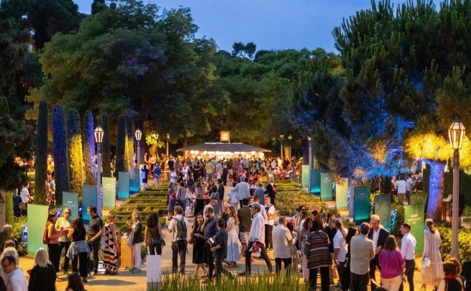 Ona, nueva instalación sostenible de Leds C4 en el Festival Grec Barcelona 2023