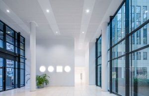 Trilux presenta Olisq, nueva solución universal en iluminación