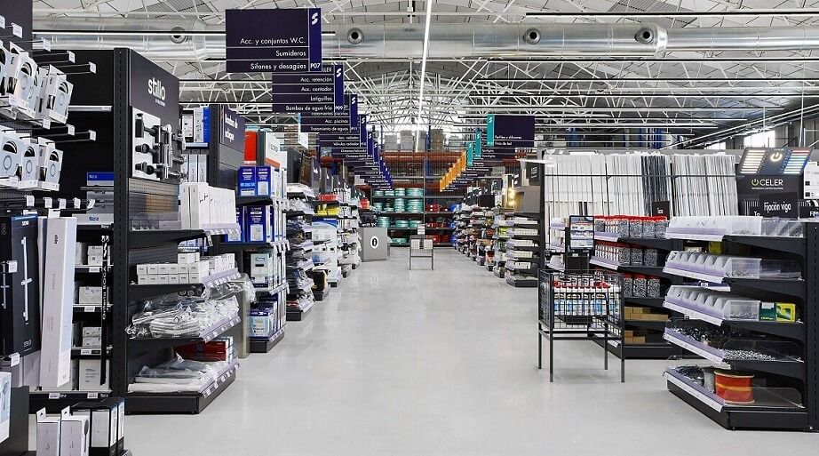 Saltoki abre su primer centro en Murcia