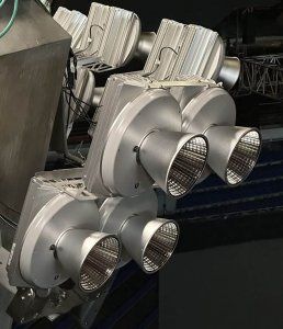 Algunos de los proyectores instalados por Ledvance