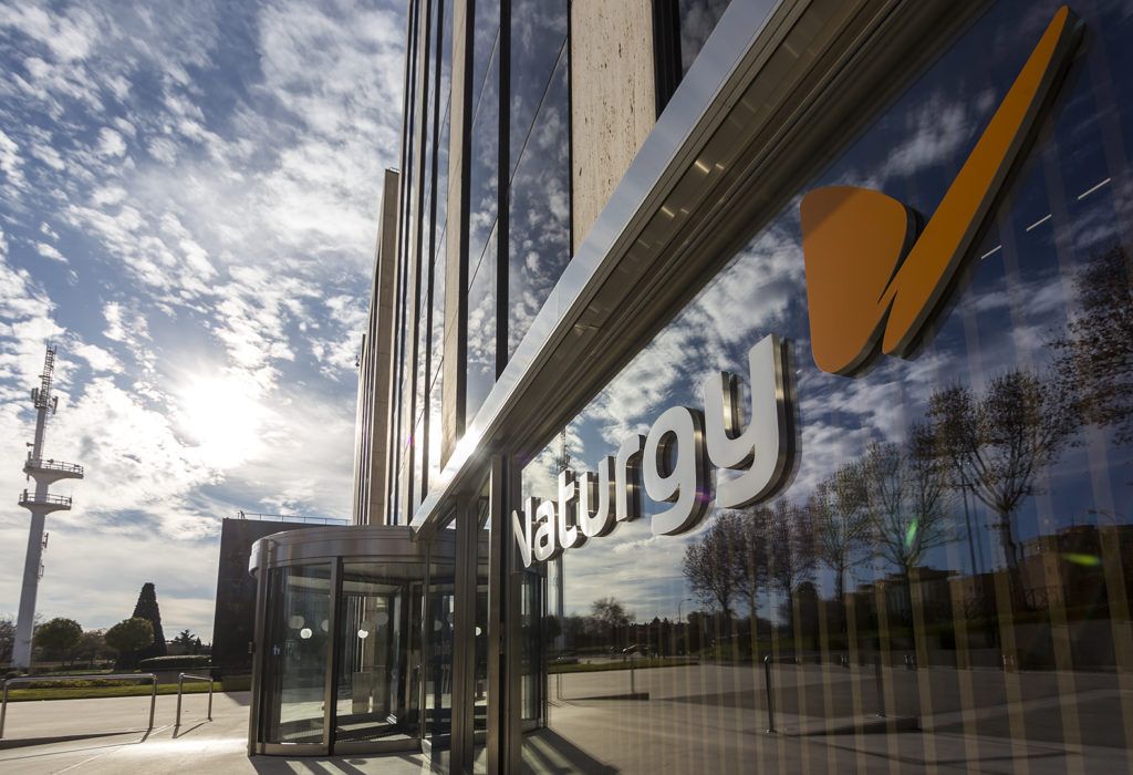 La CNMC investiga a la distribuidora eléctrica de Naturgy y a sus matrices por prácticas anticompetitivas