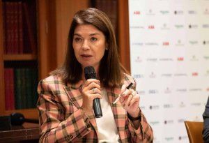 Carmen Becerril, presidenta de AEMENER, Asociación Española de Mujeres de la Energía 