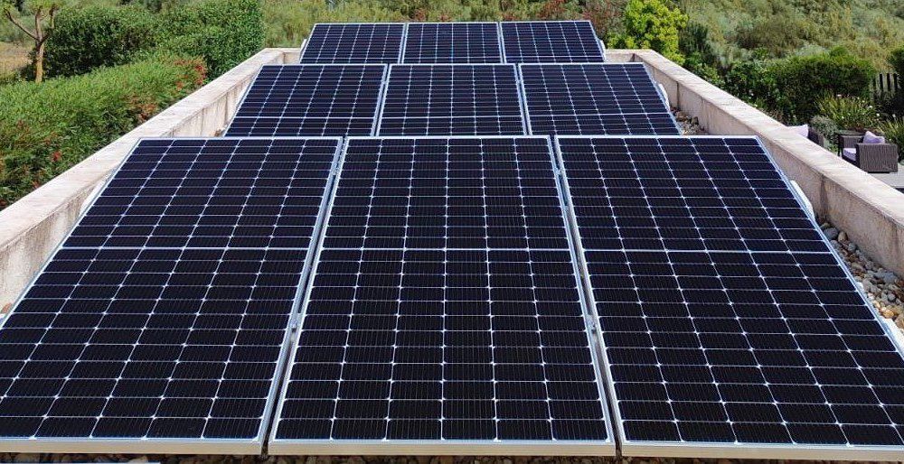 Eranovum impulsa el autoconsumo fotovoltaico en Écija con un proyecto para abastecer a Frutas Castilla