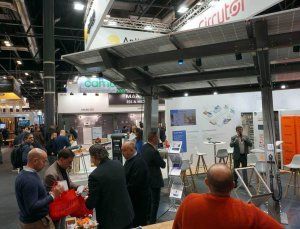 Pedro Sánchez inaugura una nueva edición de Genera que se estrena con pasillos y stands llenos de profesionales