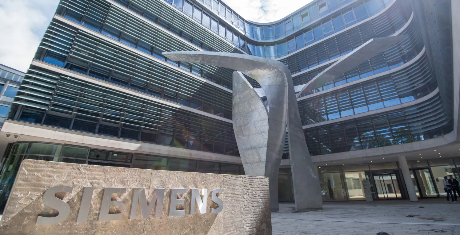 Siemens e EIT InnoEnergy refuerzan su alianza para acelerar la transición energética en España