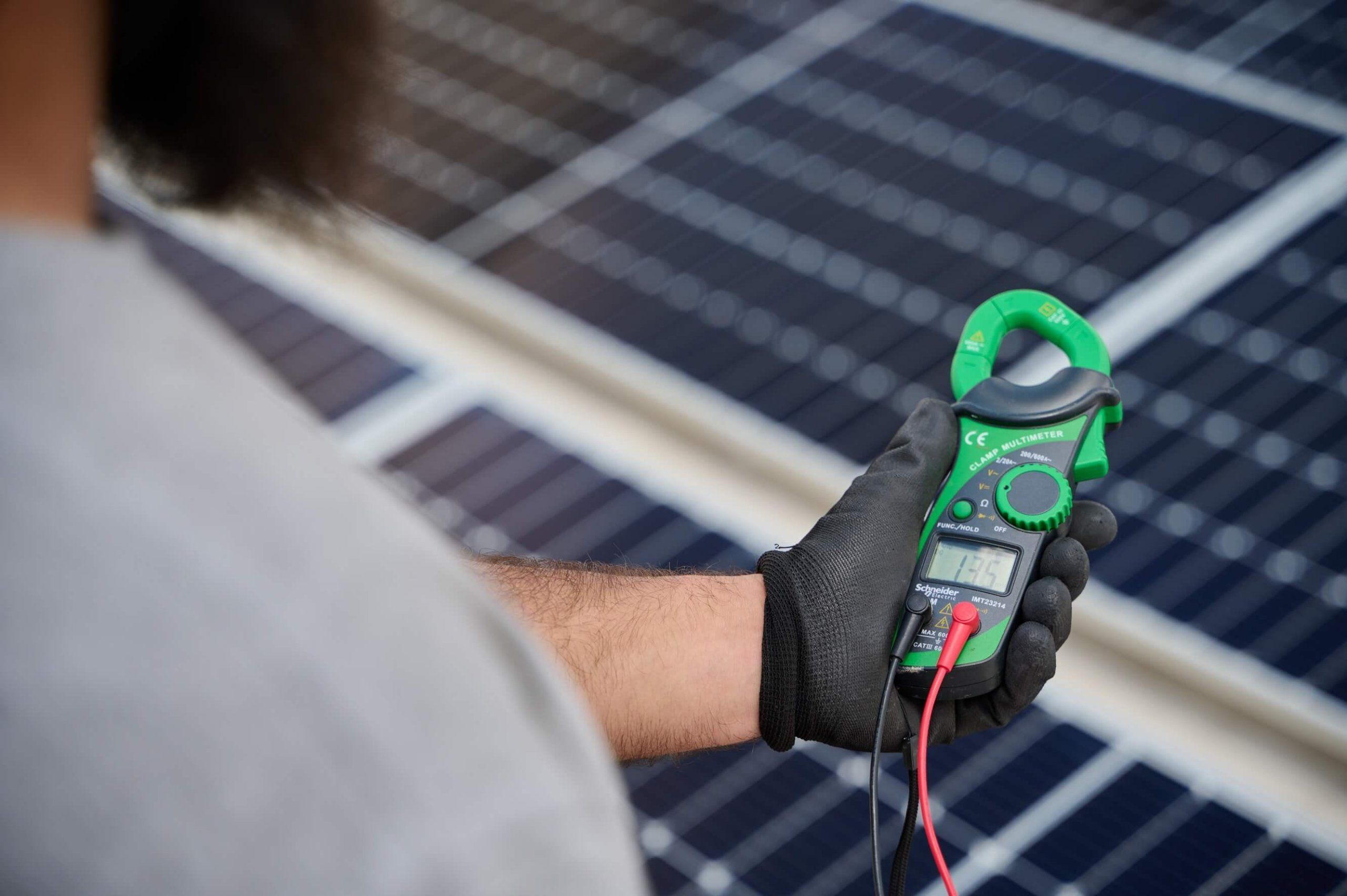 La Oficina para la Transición Energética de las Islas Baleares recomienda confiar en los instaladores locales