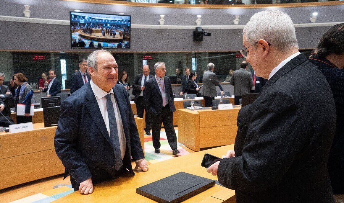 Industria se compromete ante la UE a que el Observatorio de la Morosidad publique los nombres de las empresas morosas