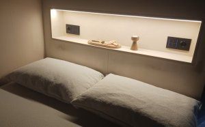 Un detalle de la cabecera del dormitorio