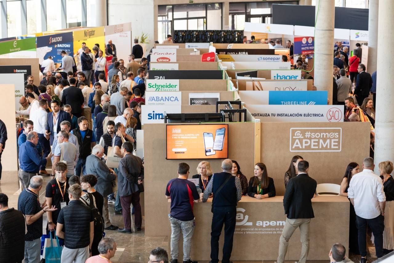 Apeme reúne a más de 400 profesionales en la cuarta edición de su evento Connecta