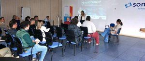 La sede de Sonepar acoge una sesión formativa sobre digitalización orientada a empresas instaladoras