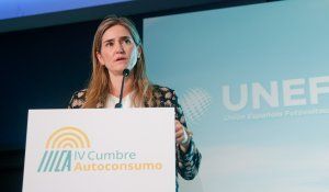 La patronal fotovoltaica reclama medidas “más creativas” y “desbloquear el autoconsumo colectivo”