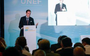 La patronal fotovoltaica reclama medidas “más creativas” y “desbloquear el autoconsumo colectivo”