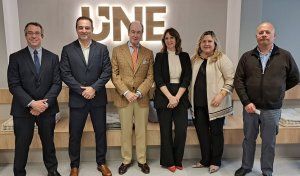 Anfalum y UNE abordan las normas para la iluminación de espacios exteriores e interiores