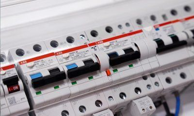 El primer magnetotérmico rearmable de ABB cumple 100 años