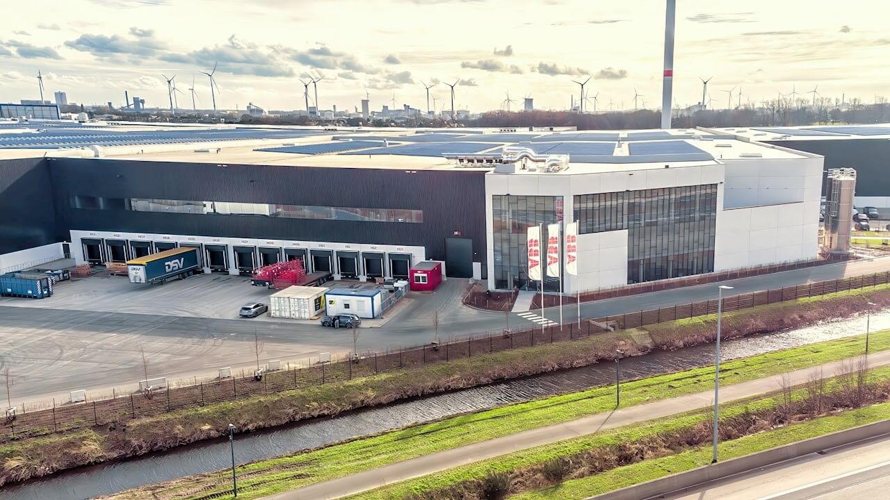 ABB estrena una nueva fábrica energéticamente eficiente en Bélgica