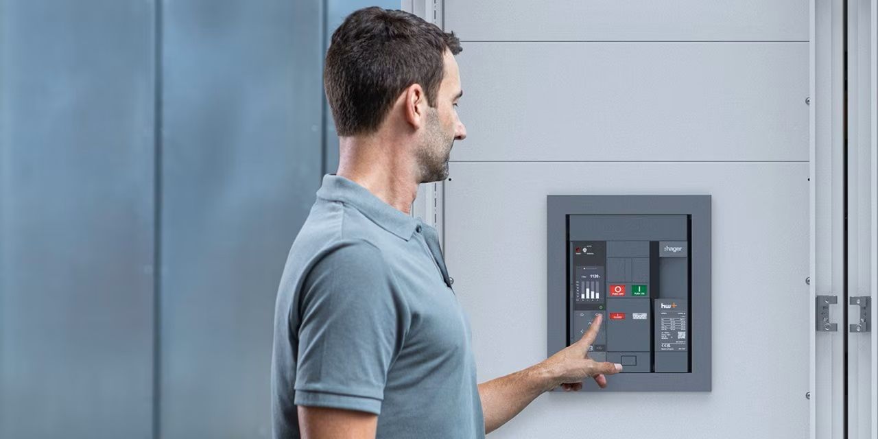 Hager inicia una nueva era en la protección con los interruptores de bastidor abierto hw+