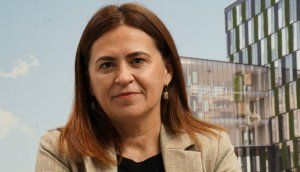 Ruth Solozábal, líder de Marketing y Ventas de ABB ELECTRIFICATION