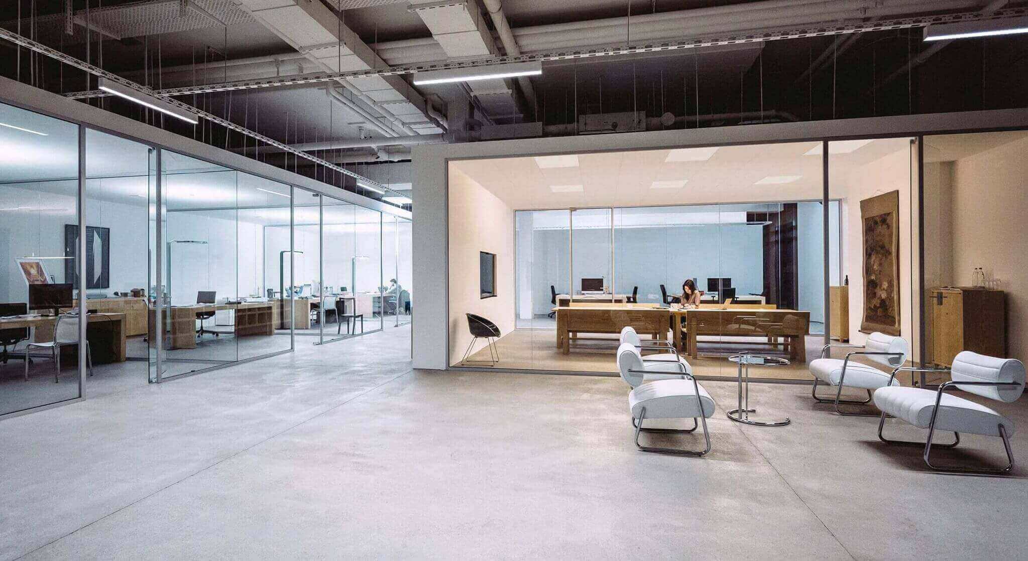 Todo lo que tienes que saber para iluminar una oficina