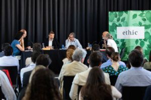 Los expertos debaten sobre las alternativas para impulsar la movilidad eléctrica