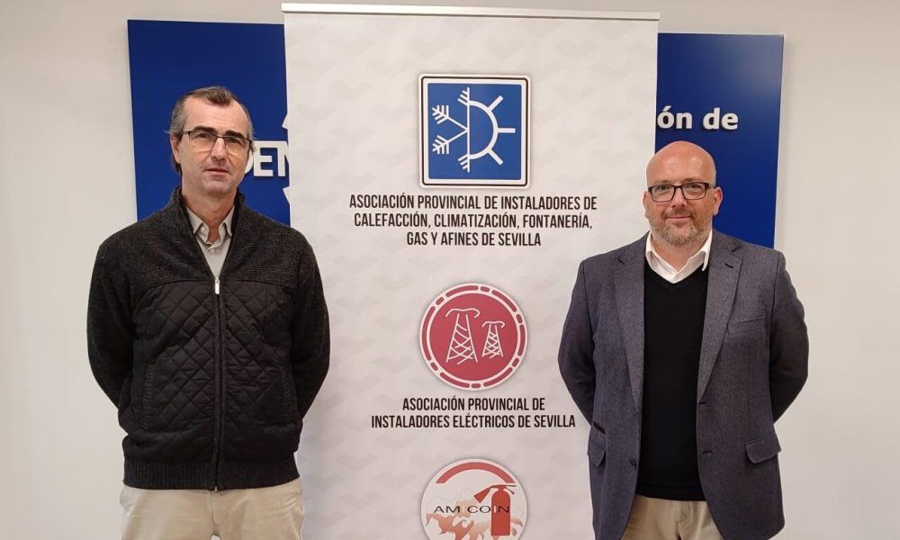 Instaladores sevillanos reclaman una “zona azul”, para el aparcamiento de sus vehículos profesionales