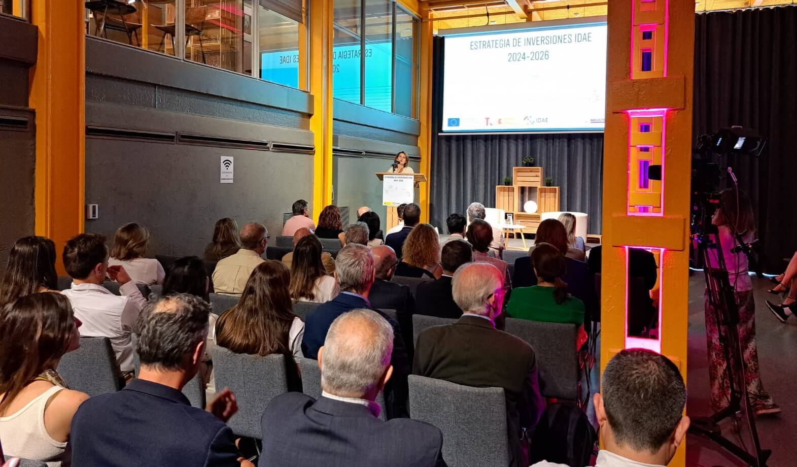 El IDAE se orienta a apoyar startups innovadoras en la transición energética