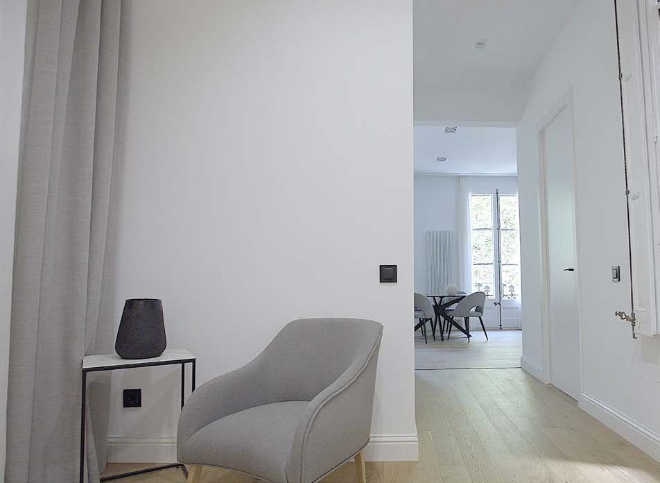 Finder moderniza una vivienda de Barcelona con el sistema Yesly