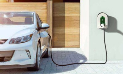 Schneider Charge, cargador residencial que simplifica la instalación y la gestión energética del hogar