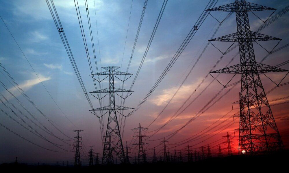 Fenie trabaja con el Miteco sus propuestas al borrador de R.D. de suministro y contratación de energía eléctrica