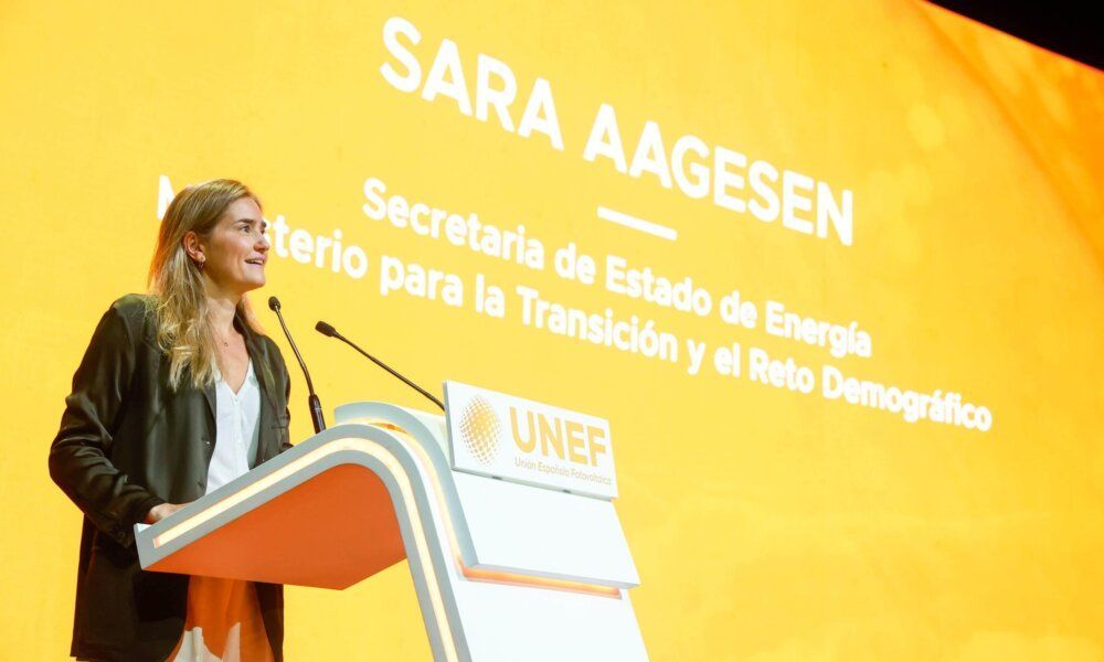 Sara Aagesen anuncia que se abre una consulta pública para actualizar el RD de autoconsumo, en el XI Foro Solar