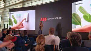 Idoia Matas, directora de Marketing de ABB, interviene en el ABB Experience 8