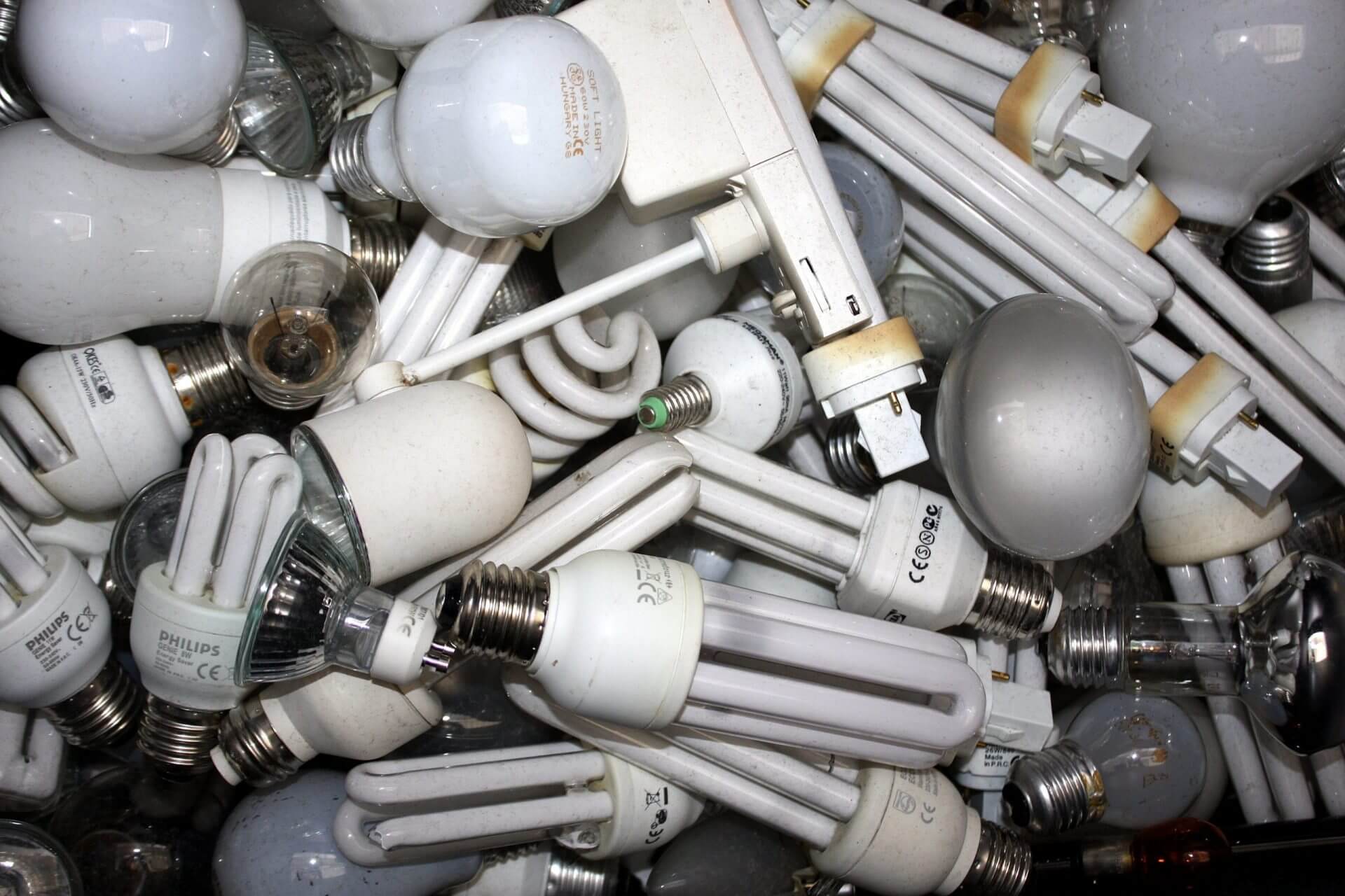 Anfalum informa sobre las nuevas fechas de eliminación gradual de lámparas con mercurio en la UE