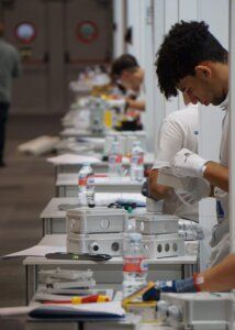 Jesús González, del I.E.S. María Moliner de Segovia, mejor instalador joven de España