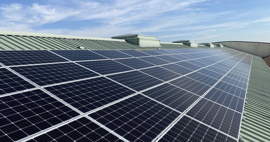 Unef propone medidas urgentes para impulsar el autoconsumo y frenar así su descenso