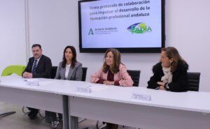 Los instaladores andaluces y la Consejería de Educación se alían para impulsar la FP Dual para casi 47.000 estudiantes 