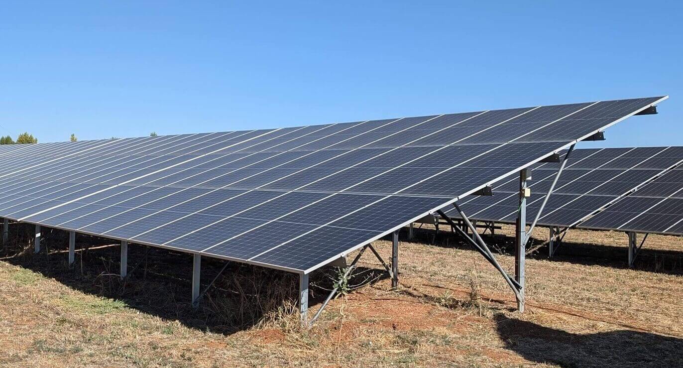 Feníe Energía adquiere un parque solar fotovoltaico de 5MWp para aumentar su capacidad de generación