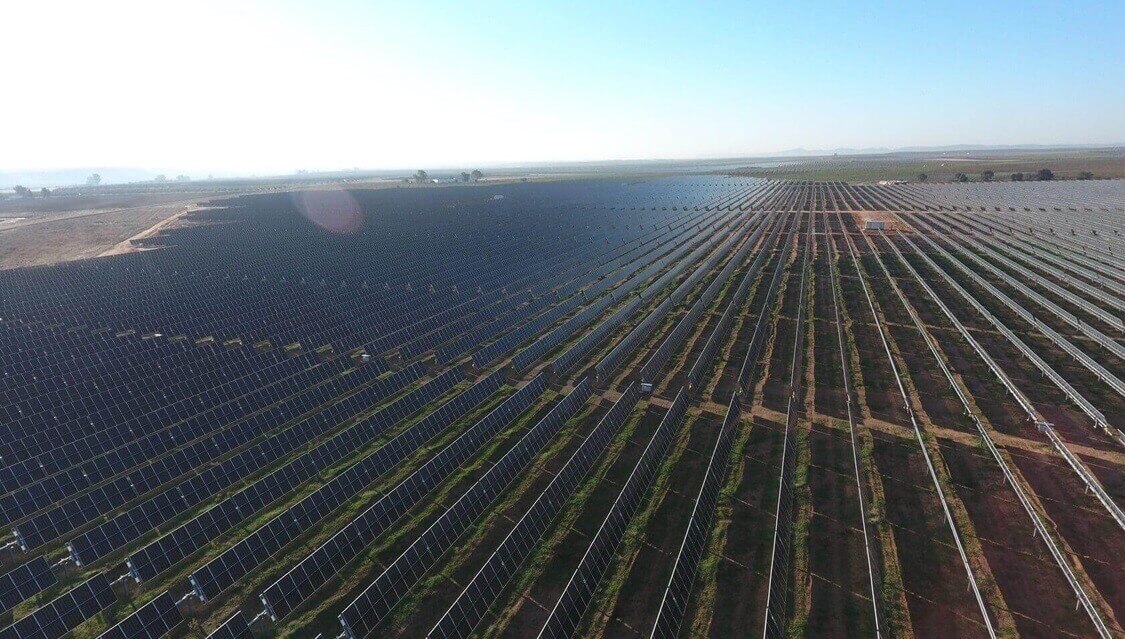 Elecnor construirá el mayor parque solar de Nueva Zelanda, con una capacidad de 150 MW