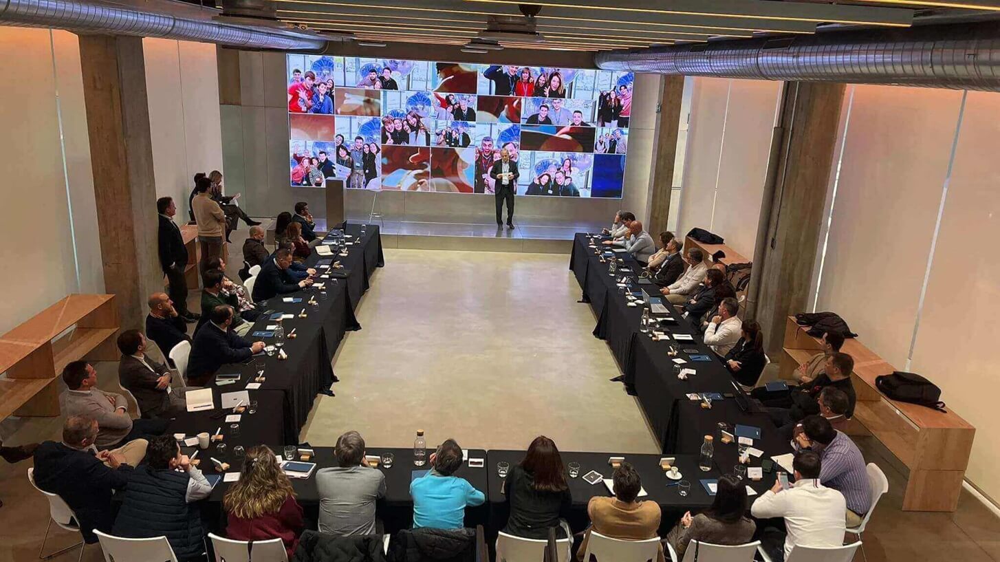 Fegime y Simon se alían para formar en la excelencia en la gestión empresarial