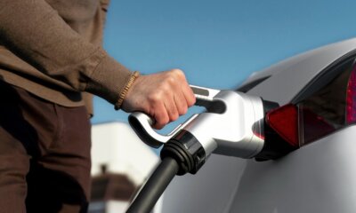 Aedive le insiste al Gobierno en que “no hay margen para retrasar más un plan de ayudas retroactivo al vehículo eléctrico”