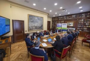 Primeras imágenes e impresiones del Foro de Debate con la distribución organizado por Instaladores 2.0